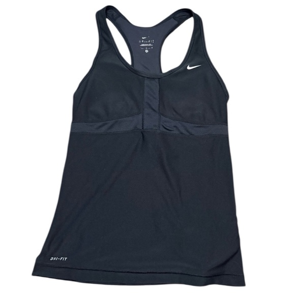 Nike Tops - Nike Women’s Medium Black Sports Tank